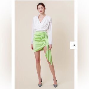 Line and Dot Lizzy Lime Mini Skirt NWT MEDIUM